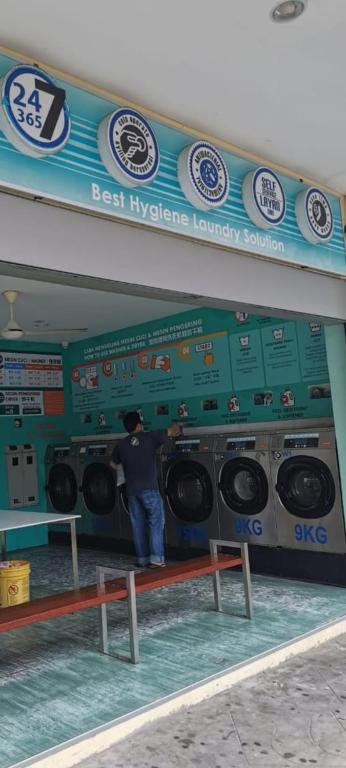 Capital Express Hotel Kota Kinabalu Bagian luar foto